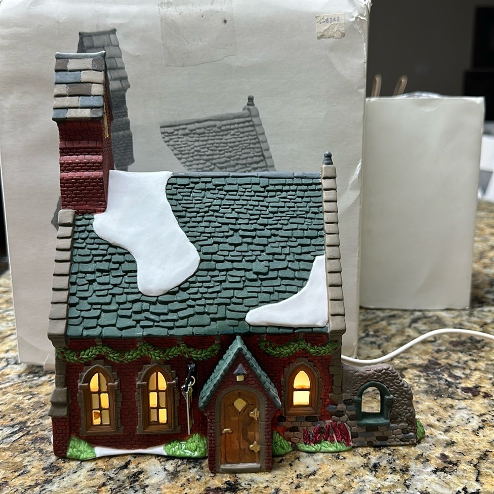 epartment 56 Dudden Cross Church (SKU 58343)‎